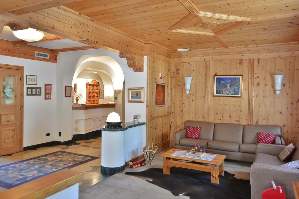 Hotel Posta Livigno Extérieur photo