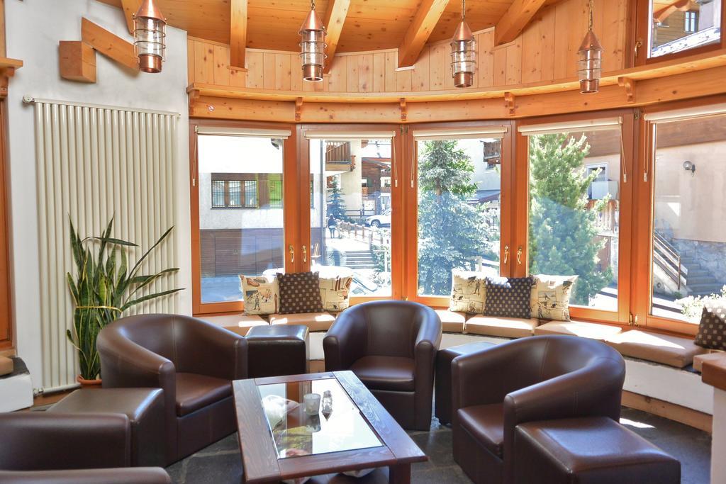 Hotel Posta Livigno Extérieur photo