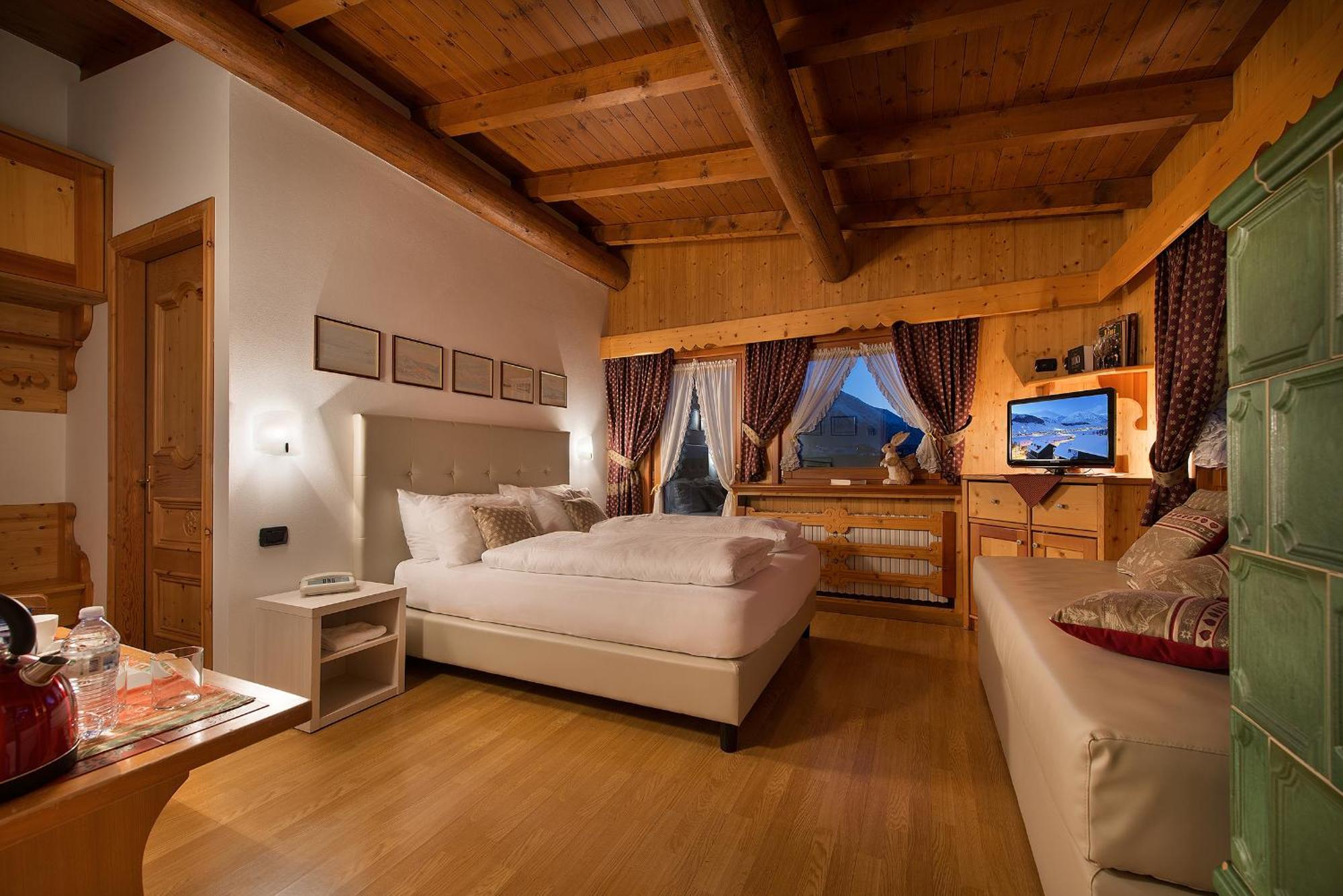 Hotel Posta Livigno Extérieur photo